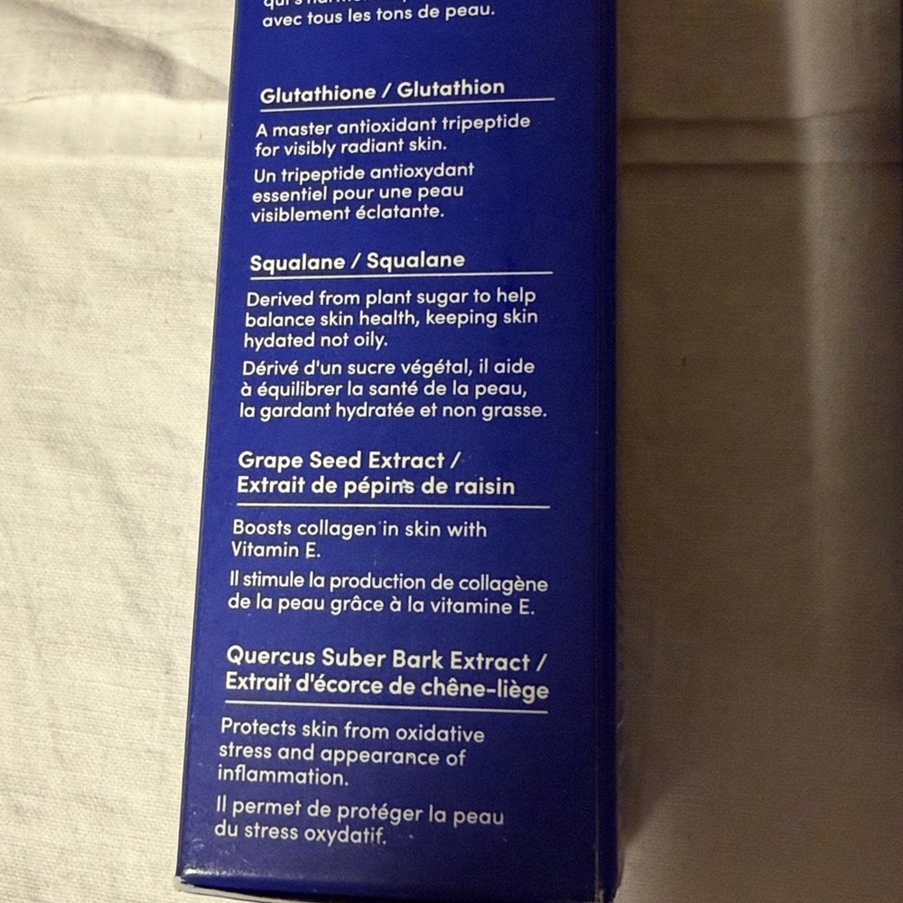 Lion Pose Unghosted Tinted Mineral SPF 42 New in Box - Picture 3 of 5